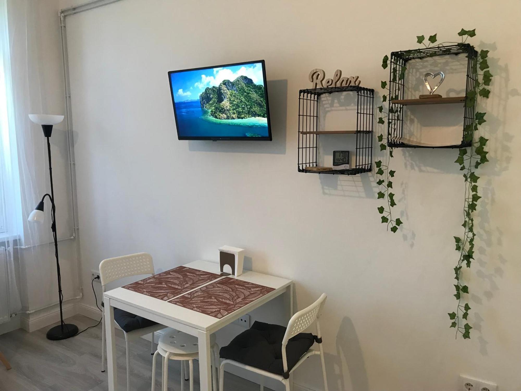 A Lovley Newly Decorated Fully Equipped Walking Distance To The Park Where Will Find The World Famous Szechenyi Thermal Bath Spa, Museums , And The Capital Circus , Ac, Smart Tv, High Speed Internet Apartmán Budapešť